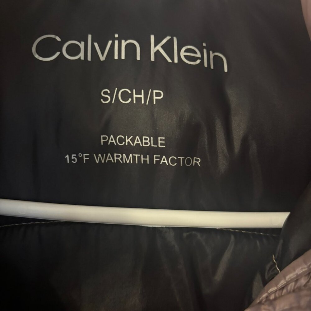 Calvin Klein Rose Gold Puffer Jacket-SM - Picture 4 of 4